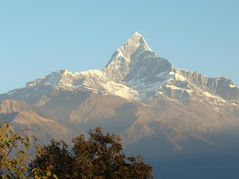 Hotel Center Lake — photo