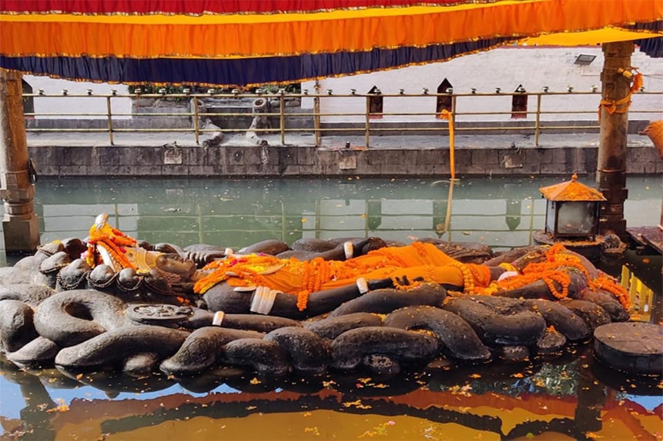 From Kathmandu: Budhanilkantha Temple Guided Tour in Budhanilkantha