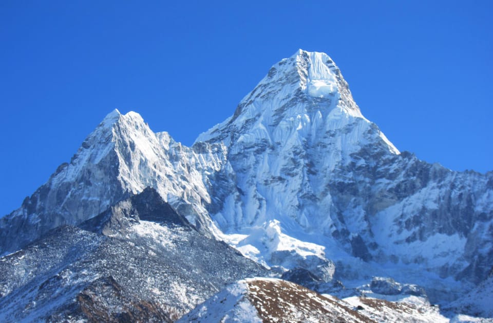 Everest Base Camp Leisurely Trek – 16 Days