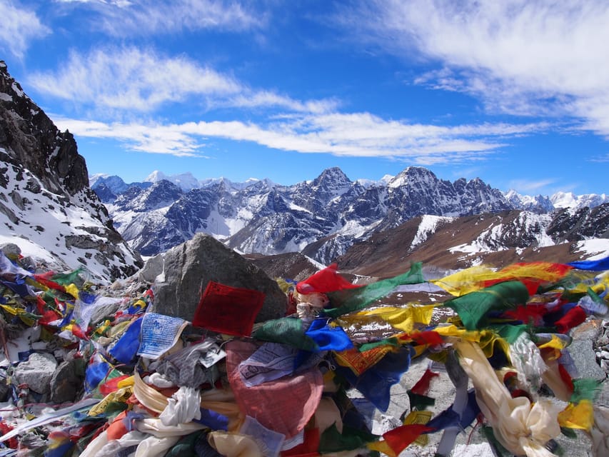 Everest High Altitude Transverse – Two High Passes – 21 Days in Dingboche