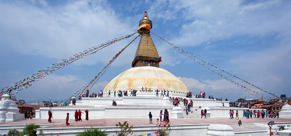 Kathmandu Sightseeing By Bus Day Trip in Budhanilkantha