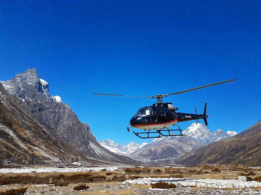 Everest Base Camp: 3 Hour Helicopter Sightseeing Tour