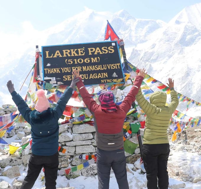 Annapurna Trek with Throng-la Pass in Tatopani