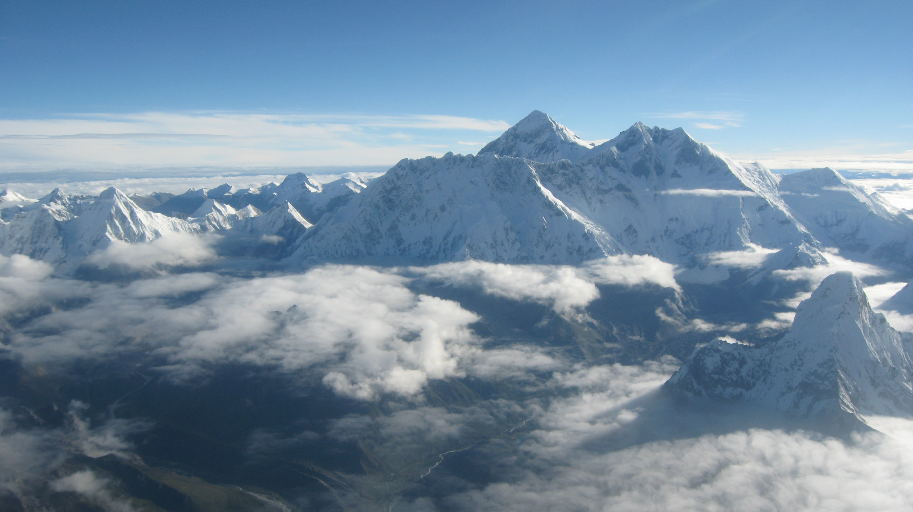 Experience the Majestic Everest with a Breathtaking Mountain Flight photo 3