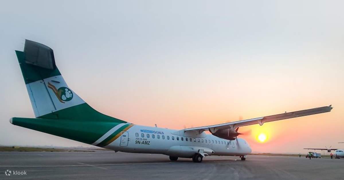 Experience the Stunning Mount Everest on a Scenic Tour by Plane from Kathmandu with Transfers — photo 2