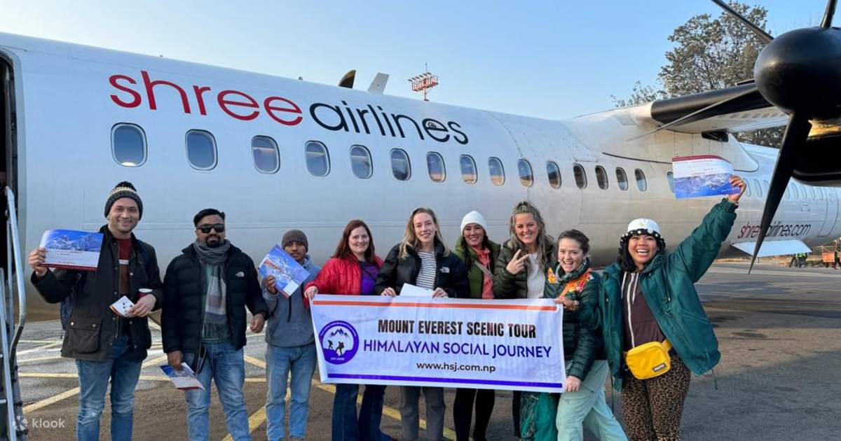 Experience the Stunning Mount Everest on a Scenic Tour by Plane from Kathmandu with Transfers — photo 3