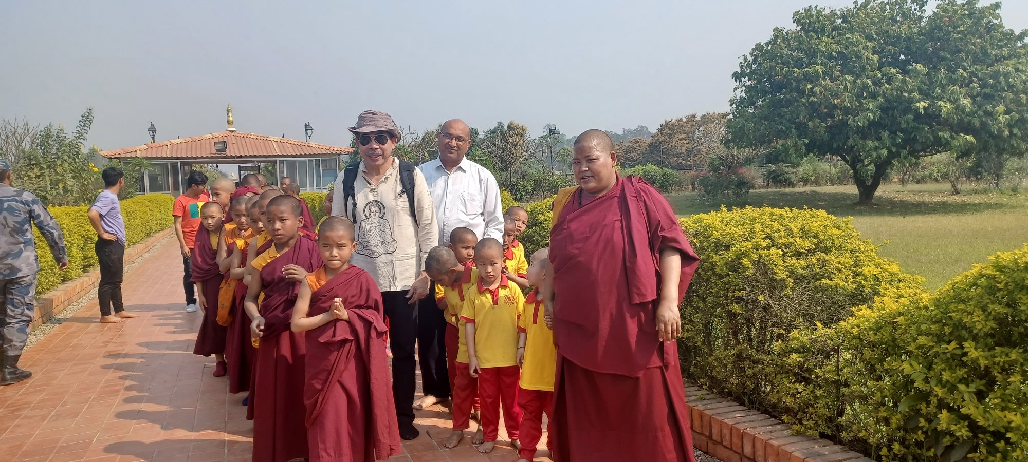 15 Days Complete Buddhist Trail Tour in India & Nepal with Taj Mahal photo 2