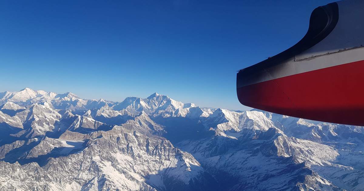 Everest Mountain Flight from Kathmandu — photo 3