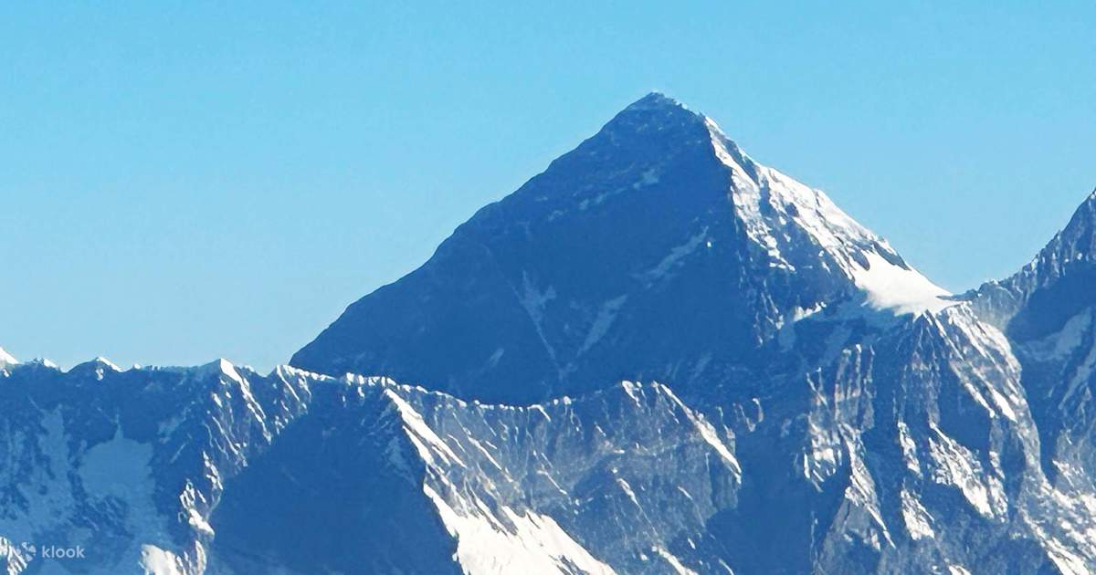 Everest Mountain Flight from Kathmandu — photo 5
