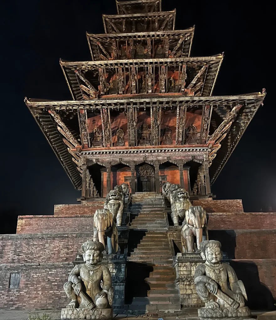 Bhaktapur & Nagarkot Full-Day Private Guided Tour — photo 2