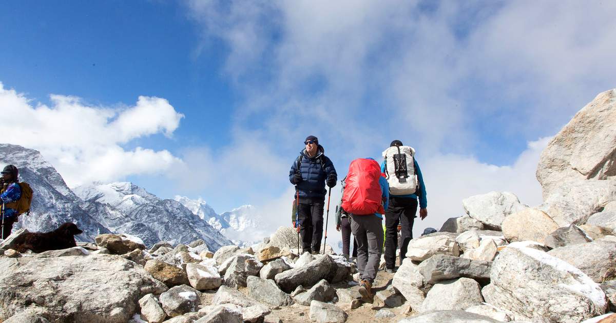Everest Base Camp (EBC) 10-Day Trek photo 3