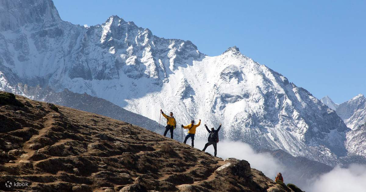 Everest Base Camp (EBC) 10-Day Trek photo 4