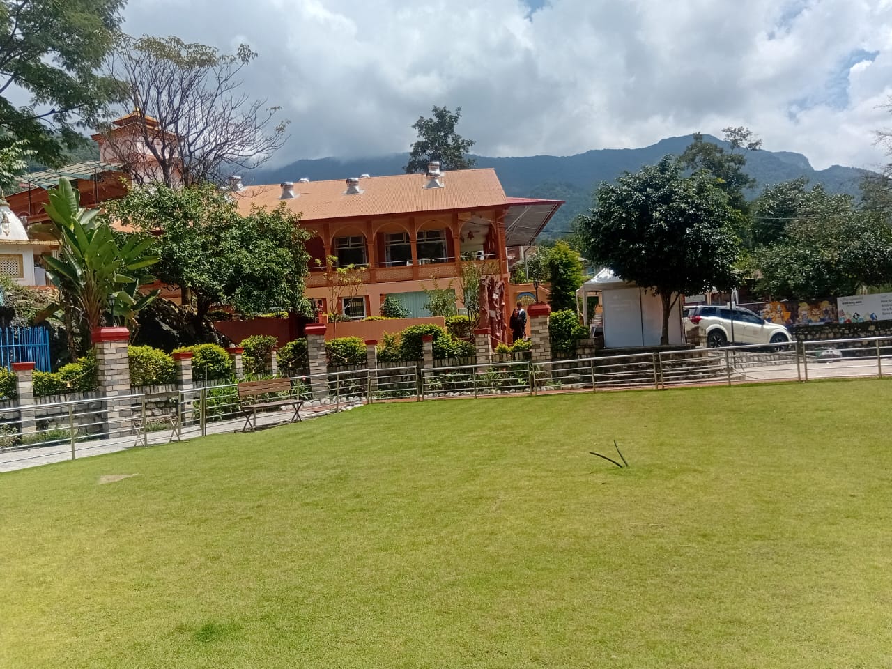ISKCON Kathmandu: Kirtan, Arati & Krishna Temple Experience — photo 4