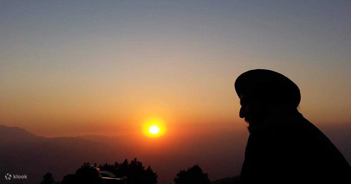 Sarangkot Sunrise & Panoramic Annapurna View Tour photo 4