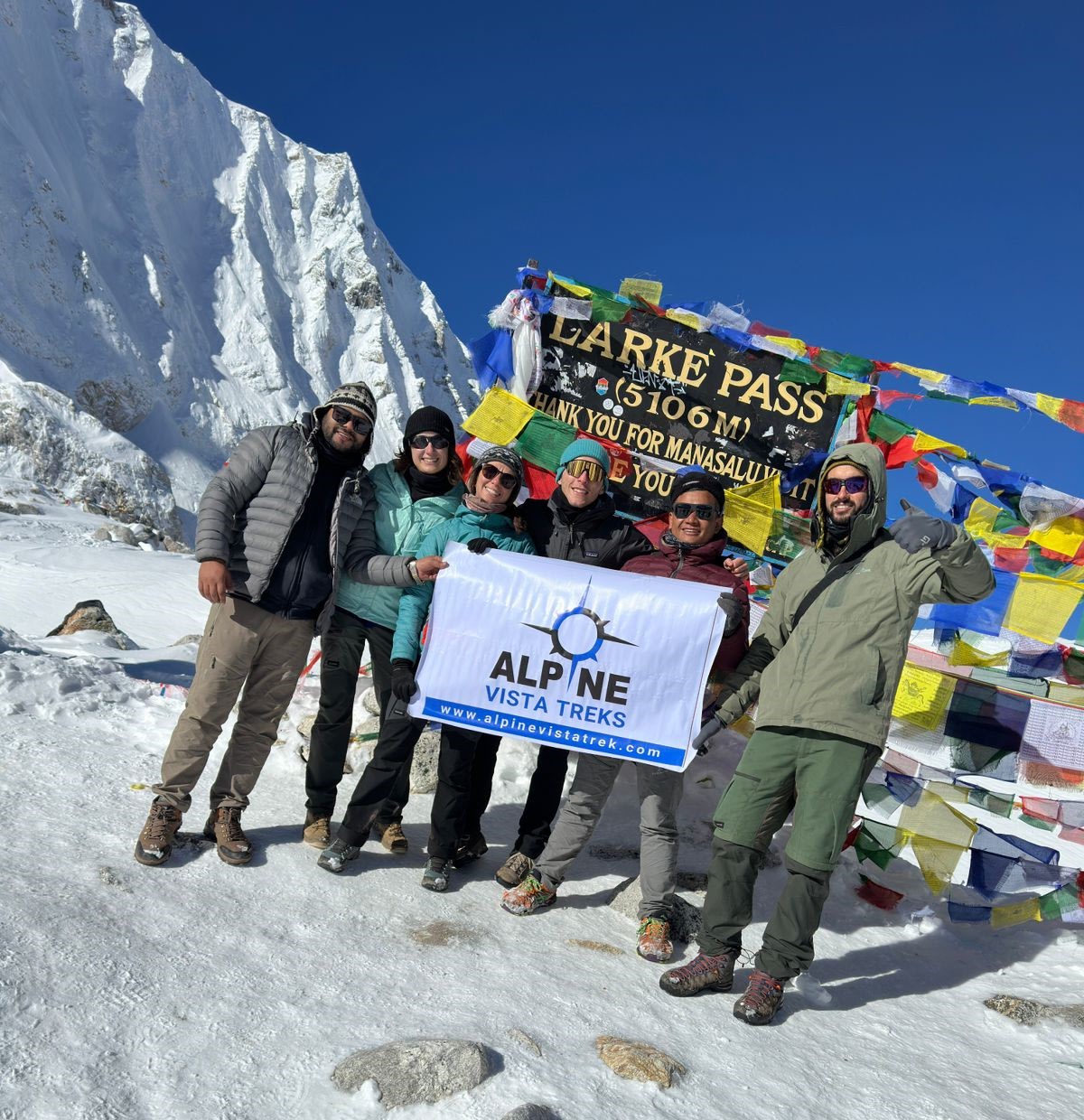 Manaslu Circuit & Larkya La Pass Small Group Trek photo 2